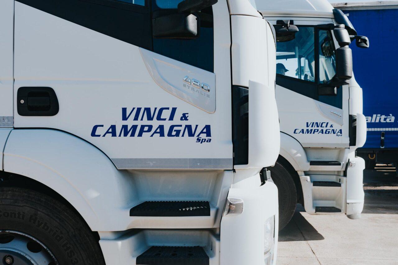 Camion brandizzati Vinci e Campagna